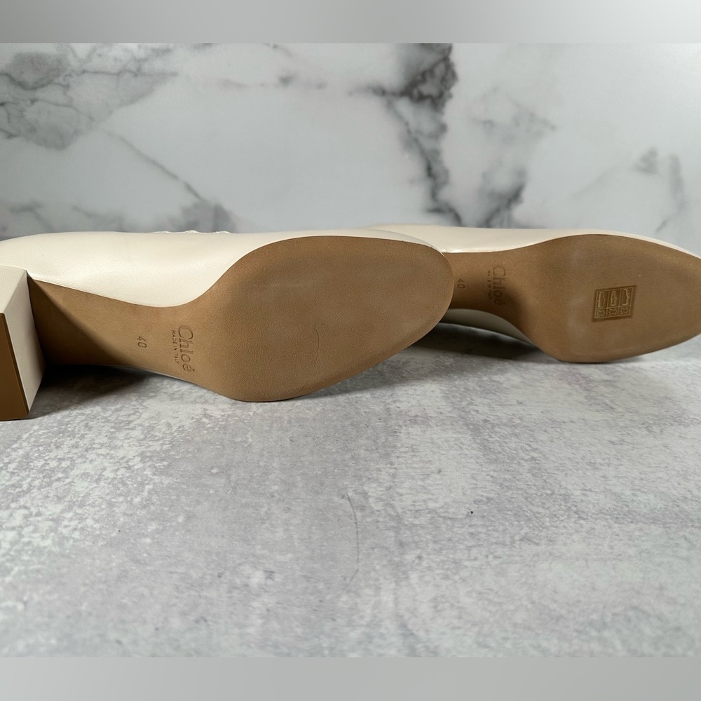 Chloé Block Heel Scallop Pumps Cream Leather Size 40- fits 9.5 - Picture 6 of 8
